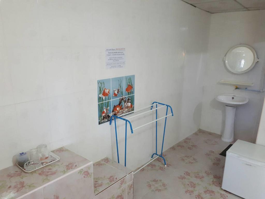 Kanjana Resort Surat Thani Extérieur photo
